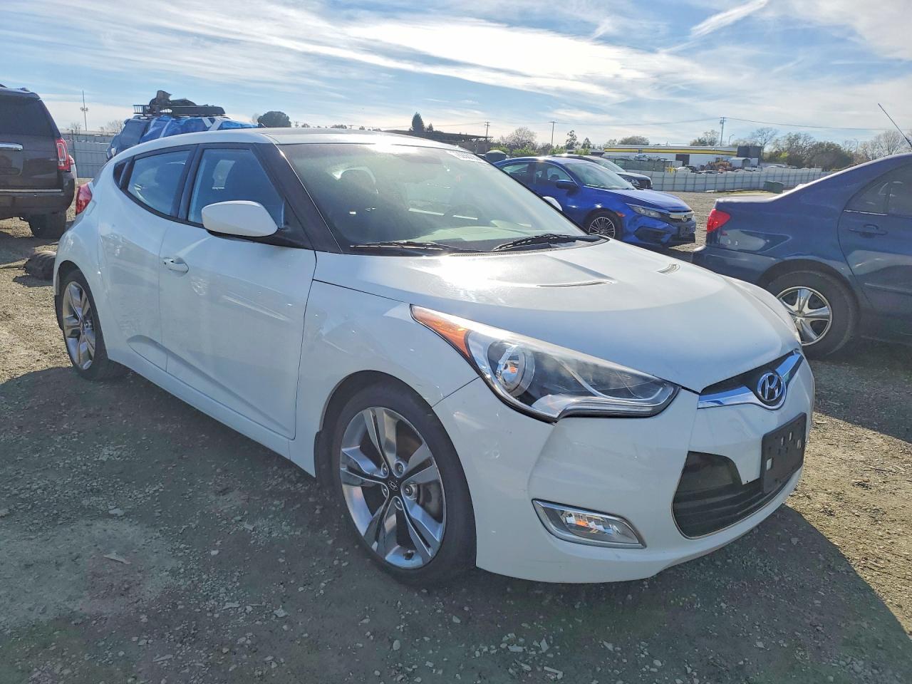 2013 HYUNDAI VELOSTER