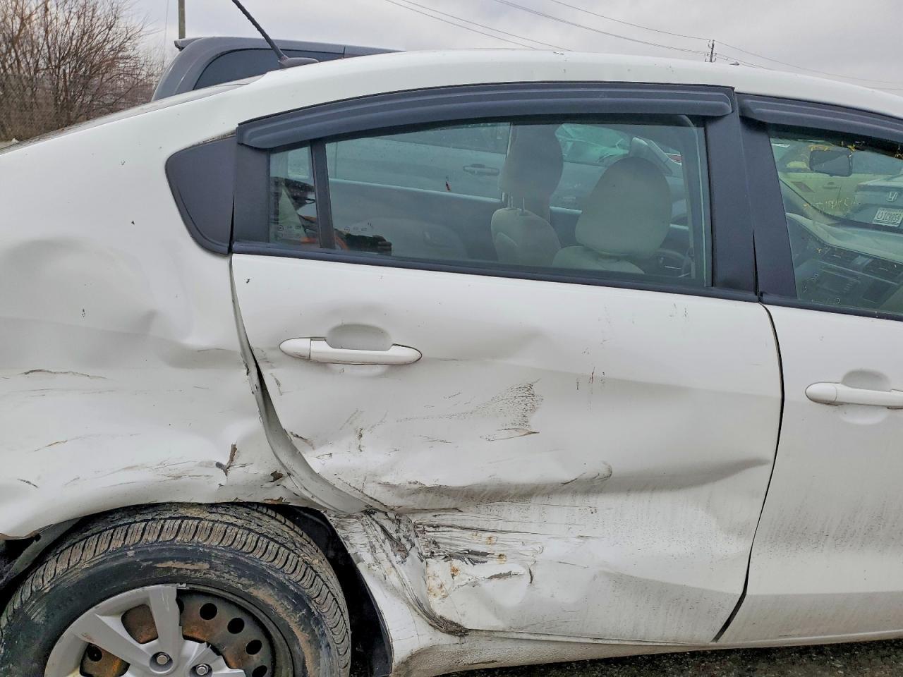 2013 KIA RIO