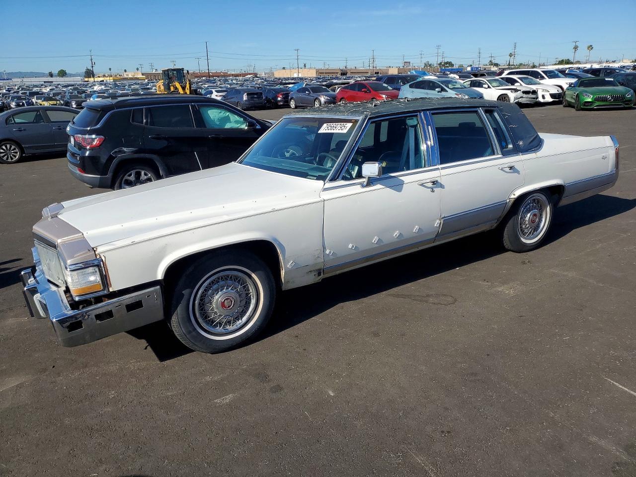 1991 CADILLAC Brougham