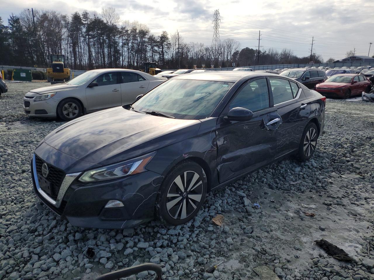2022 NISSAN ALTIMA