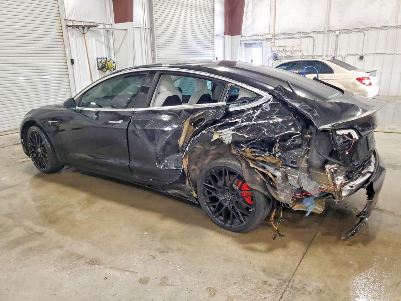 2019 TESLA MODEL 3