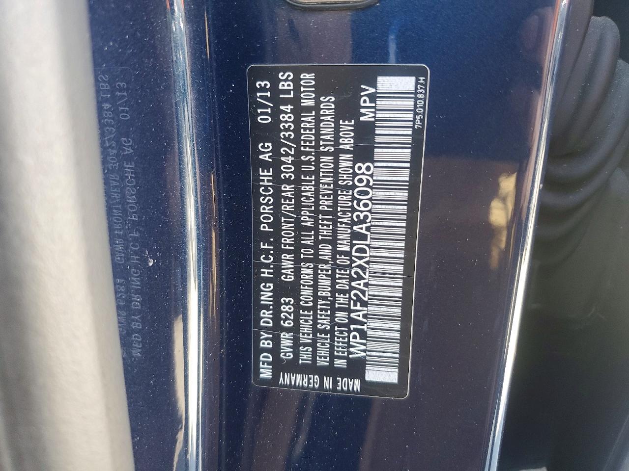 2013 PORSCHE CAYENNE