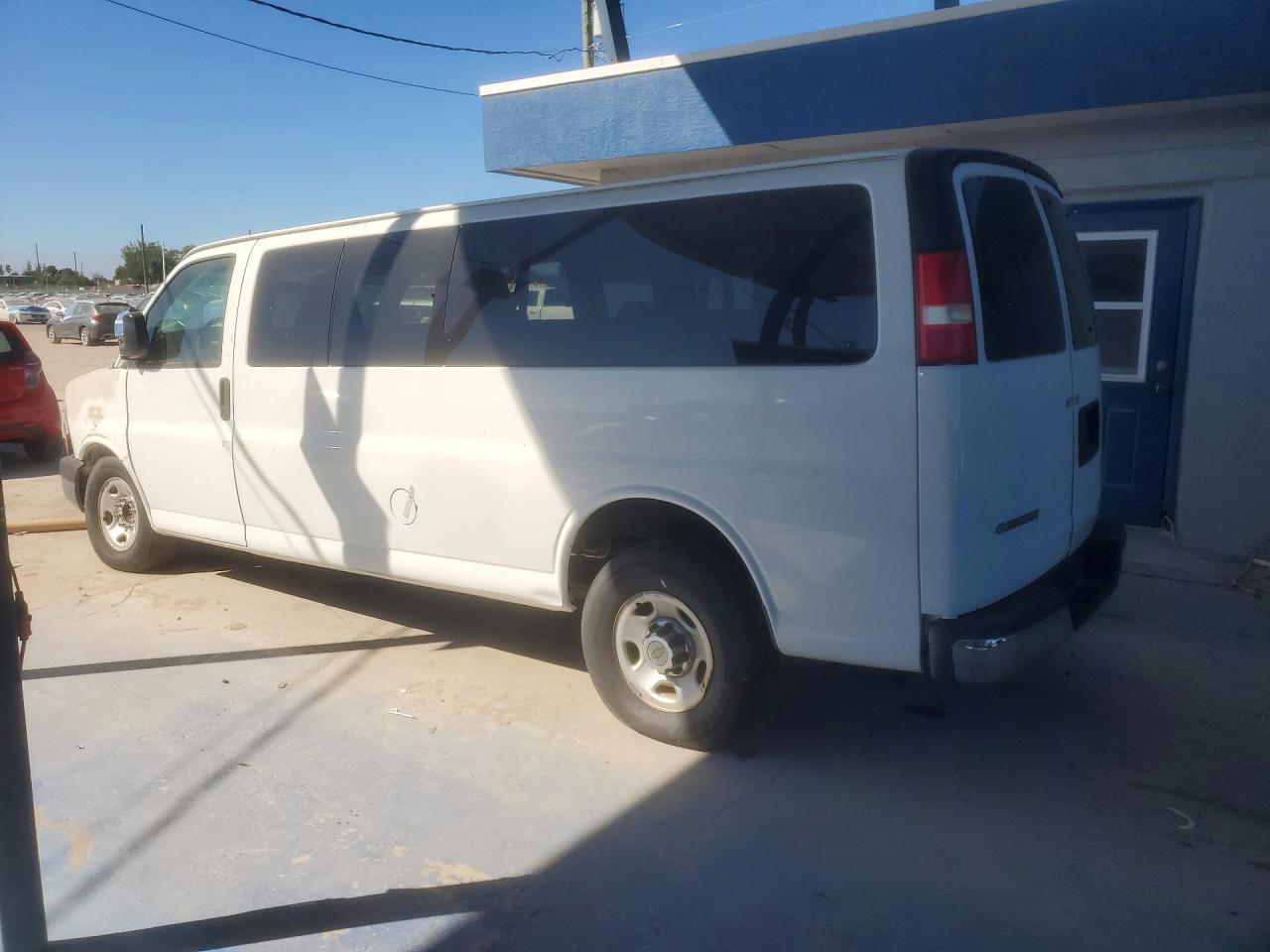 2015 CHEVROLET Express 3500