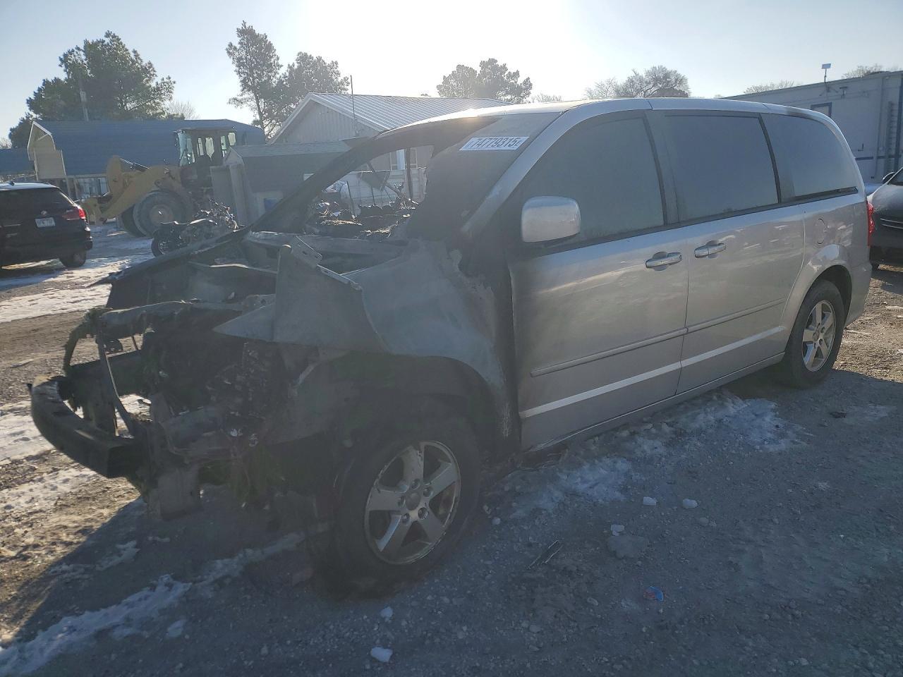 2011 DODGE GRAND CARAVAN