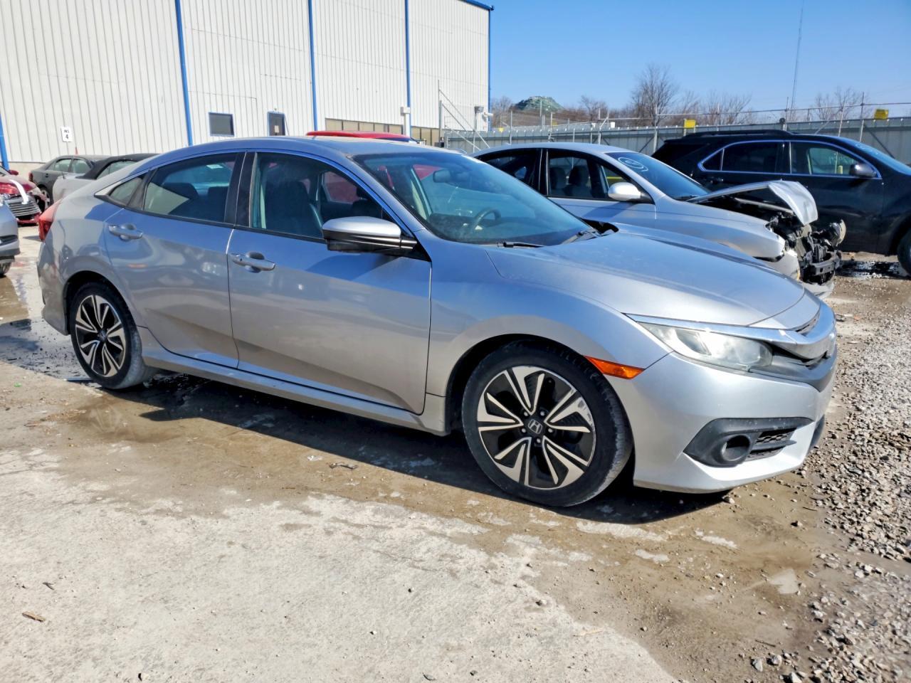 2016 HONDA CIVIC