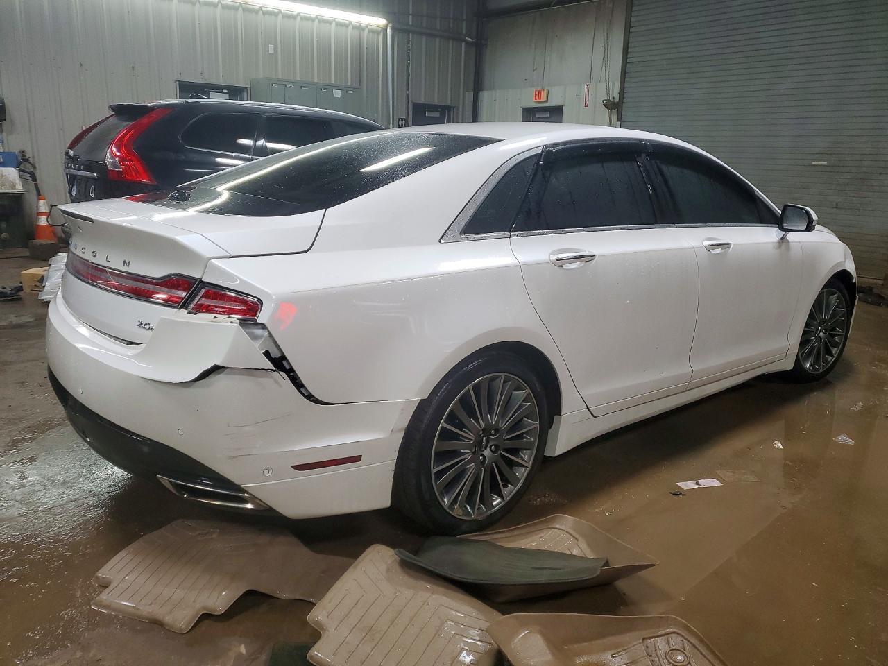 2013 LINCOLN MKZ