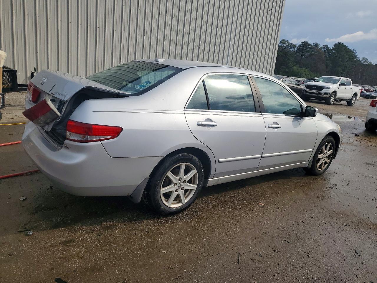 2004 HONDA ACCORD