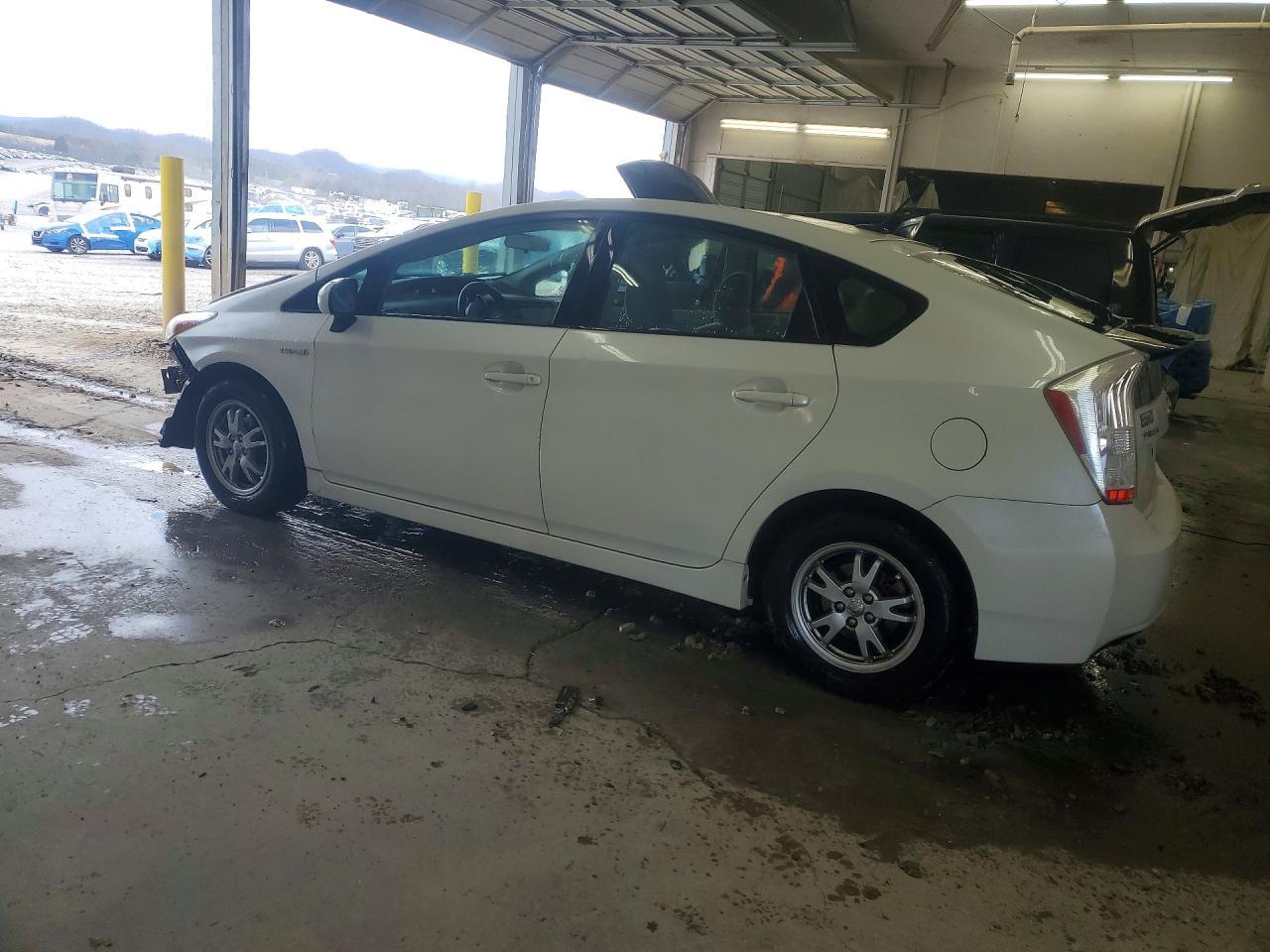 2010 TOYOTA PRIUS