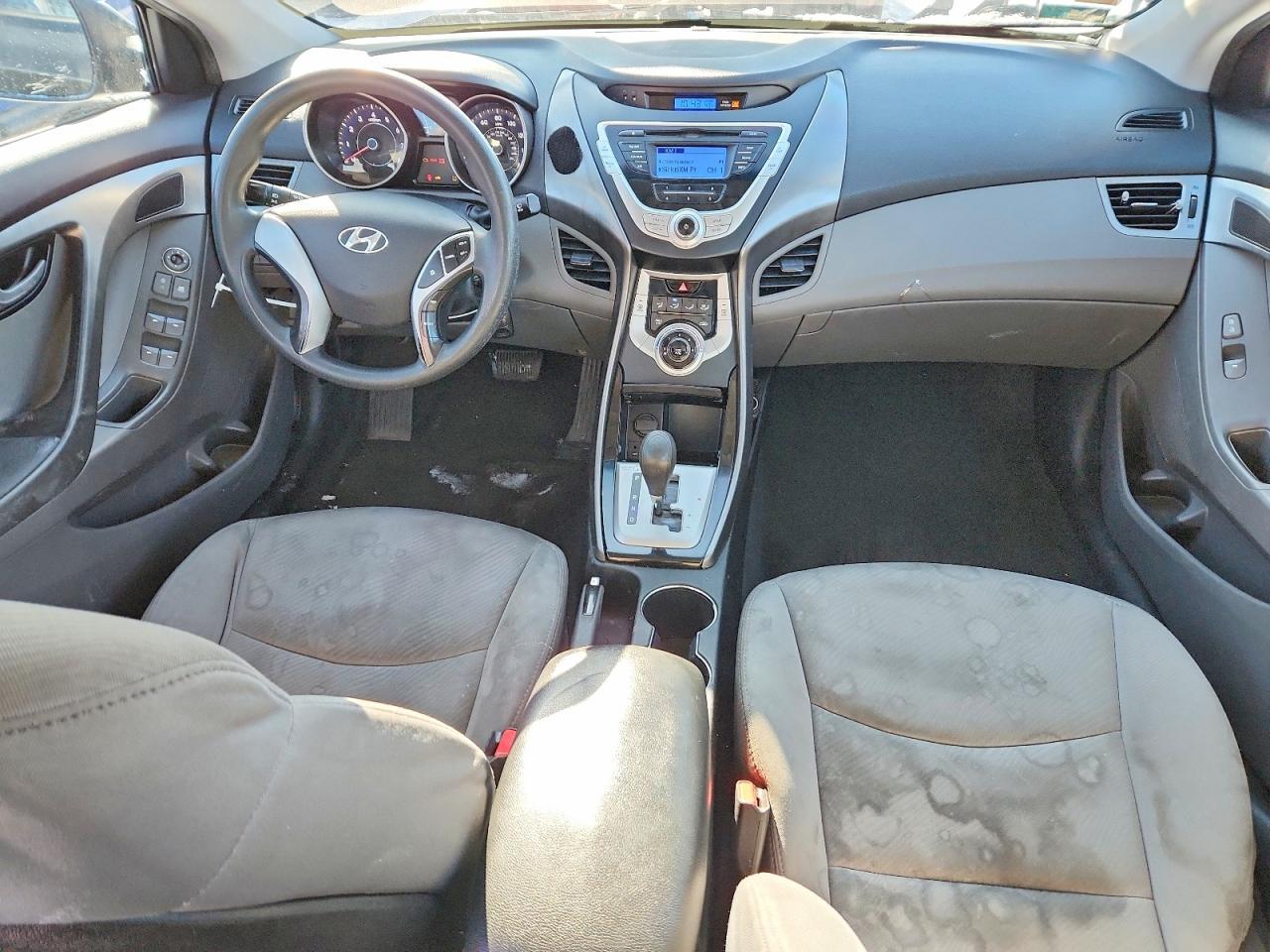 2011 HYUNDAI ELANTRA