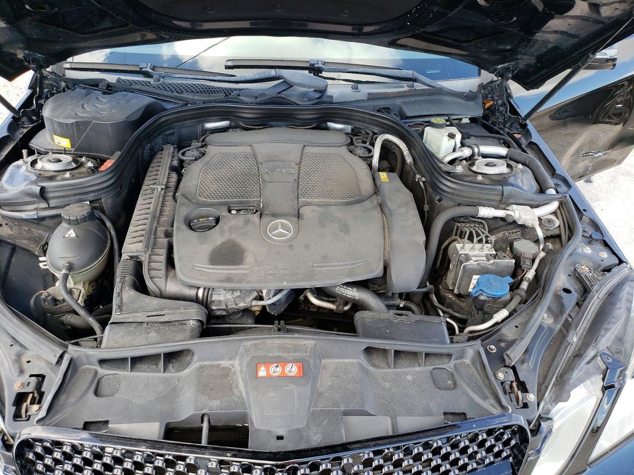 2013 MERCEDES-BENZ E-Class