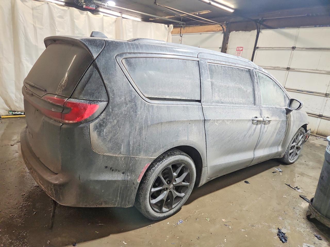 2021 CHRYSLER Pacifica