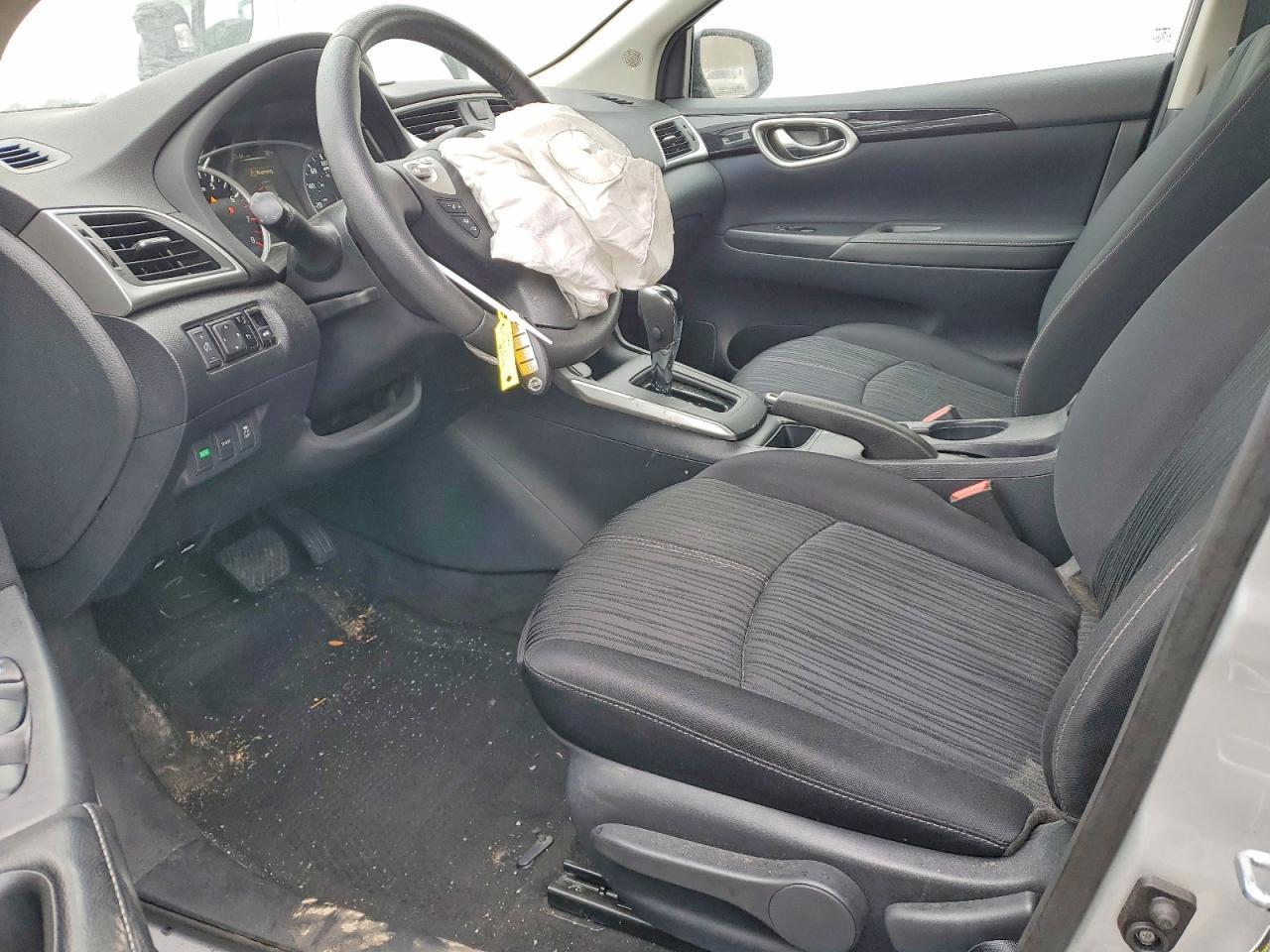 2016 NISSAN SENTRA