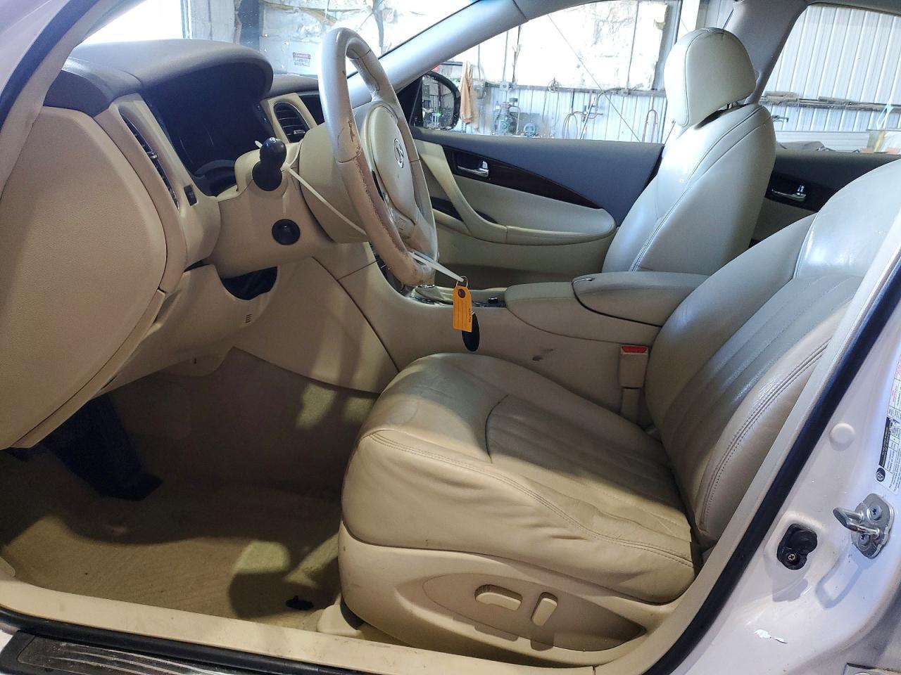 2010 INFINITI EX35