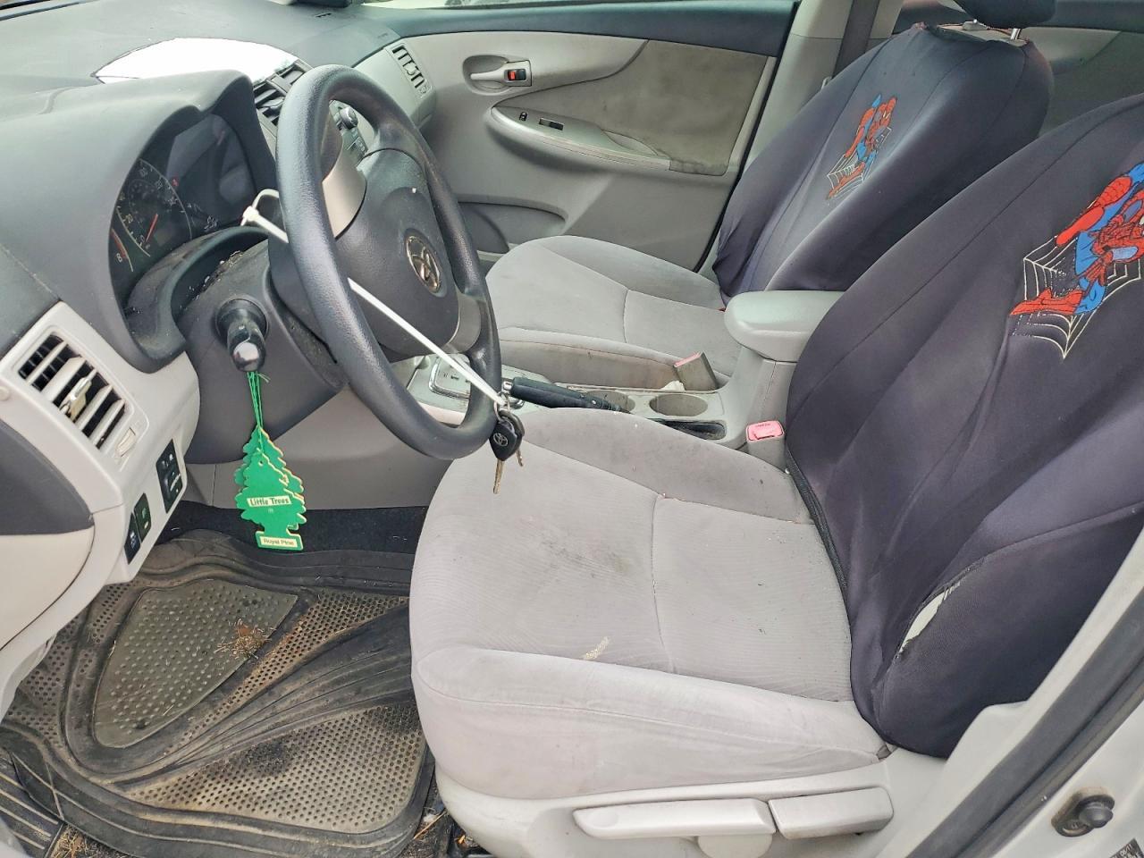 2011 TOYOTA COROLLA