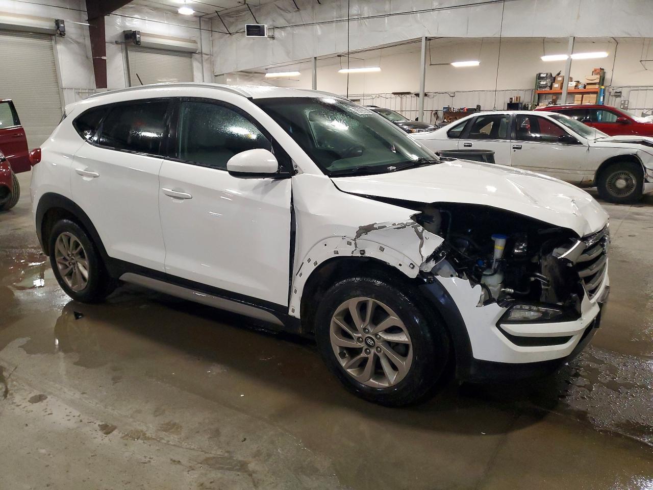 2017 HYUNDAI TUCSON