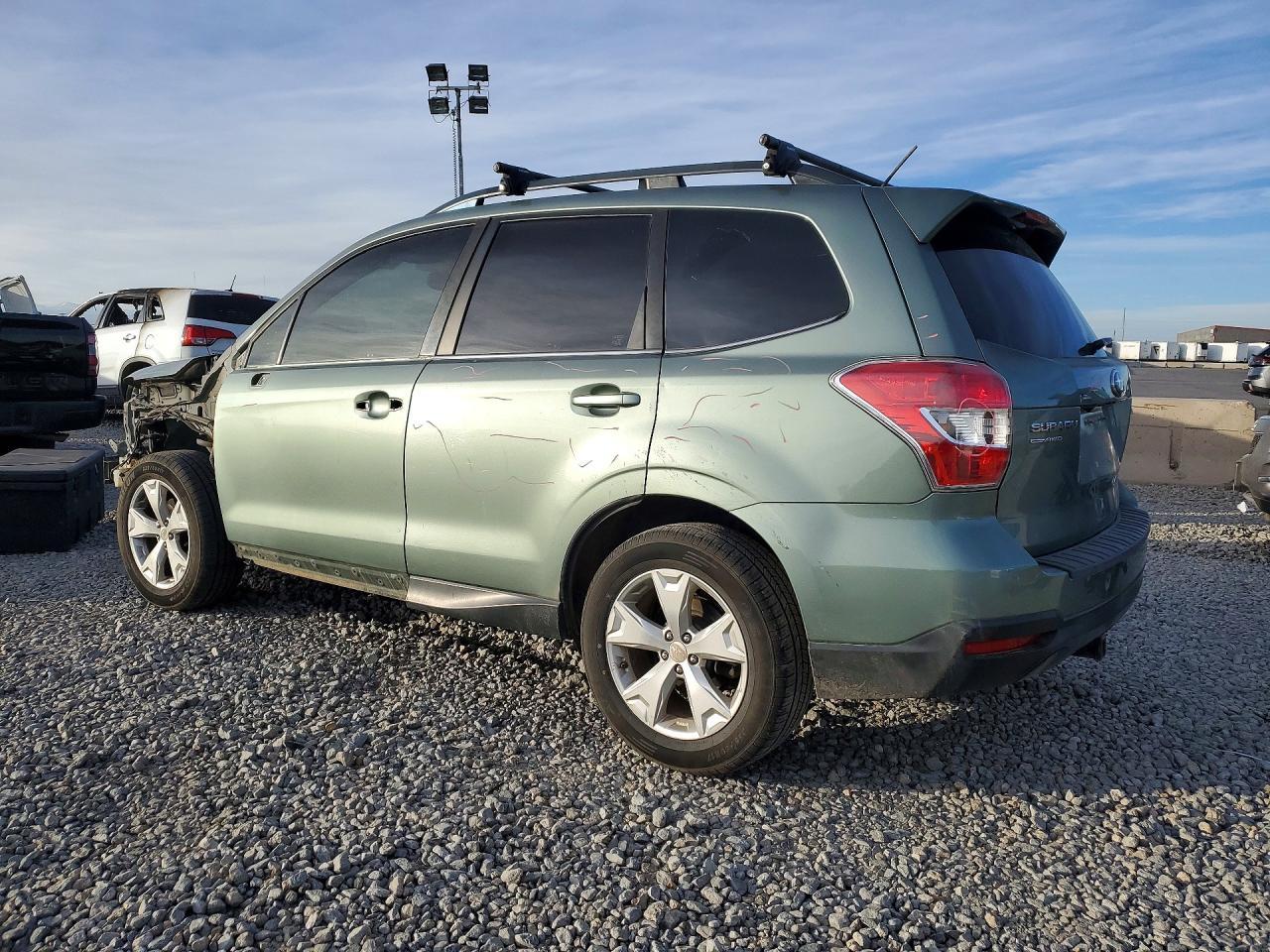2015 SUBARU FORESTER