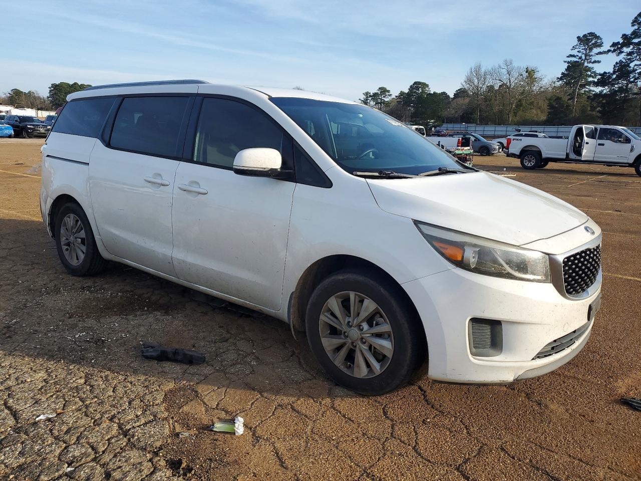 2015 KIA SEDONA