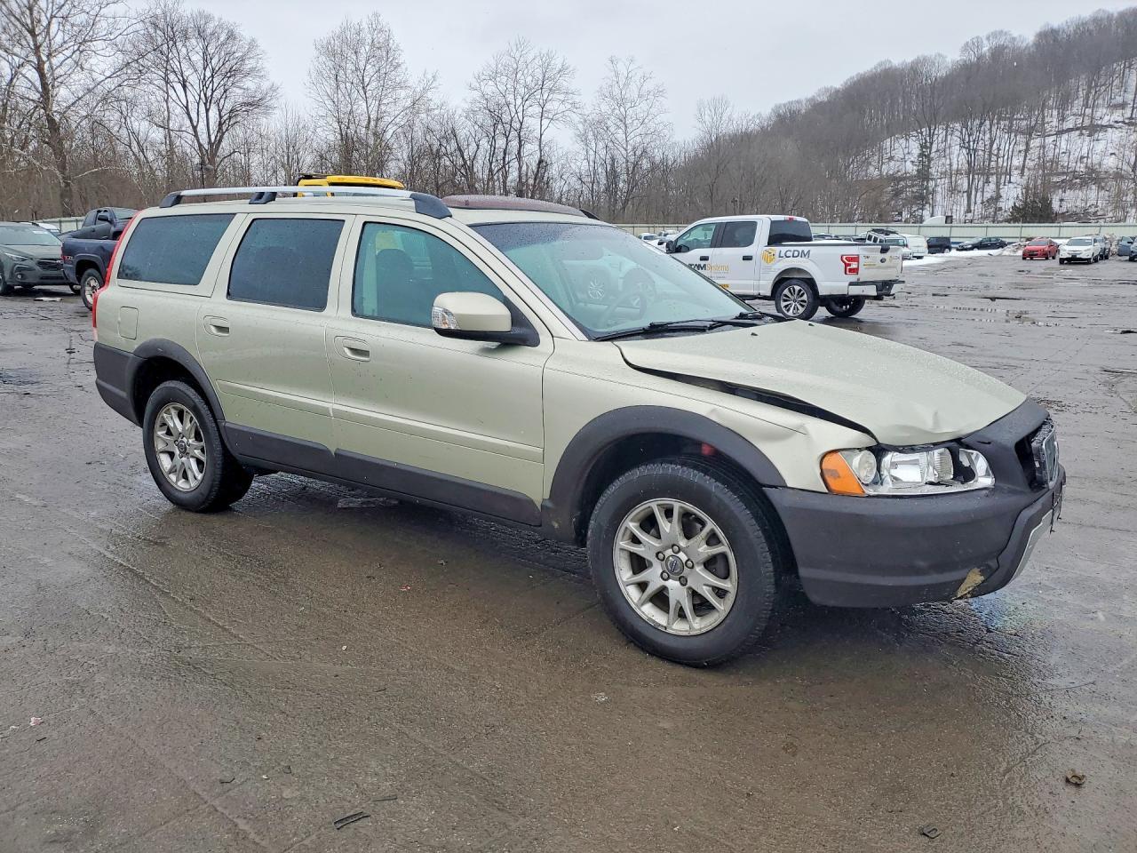 2007 VOLVO XC70
