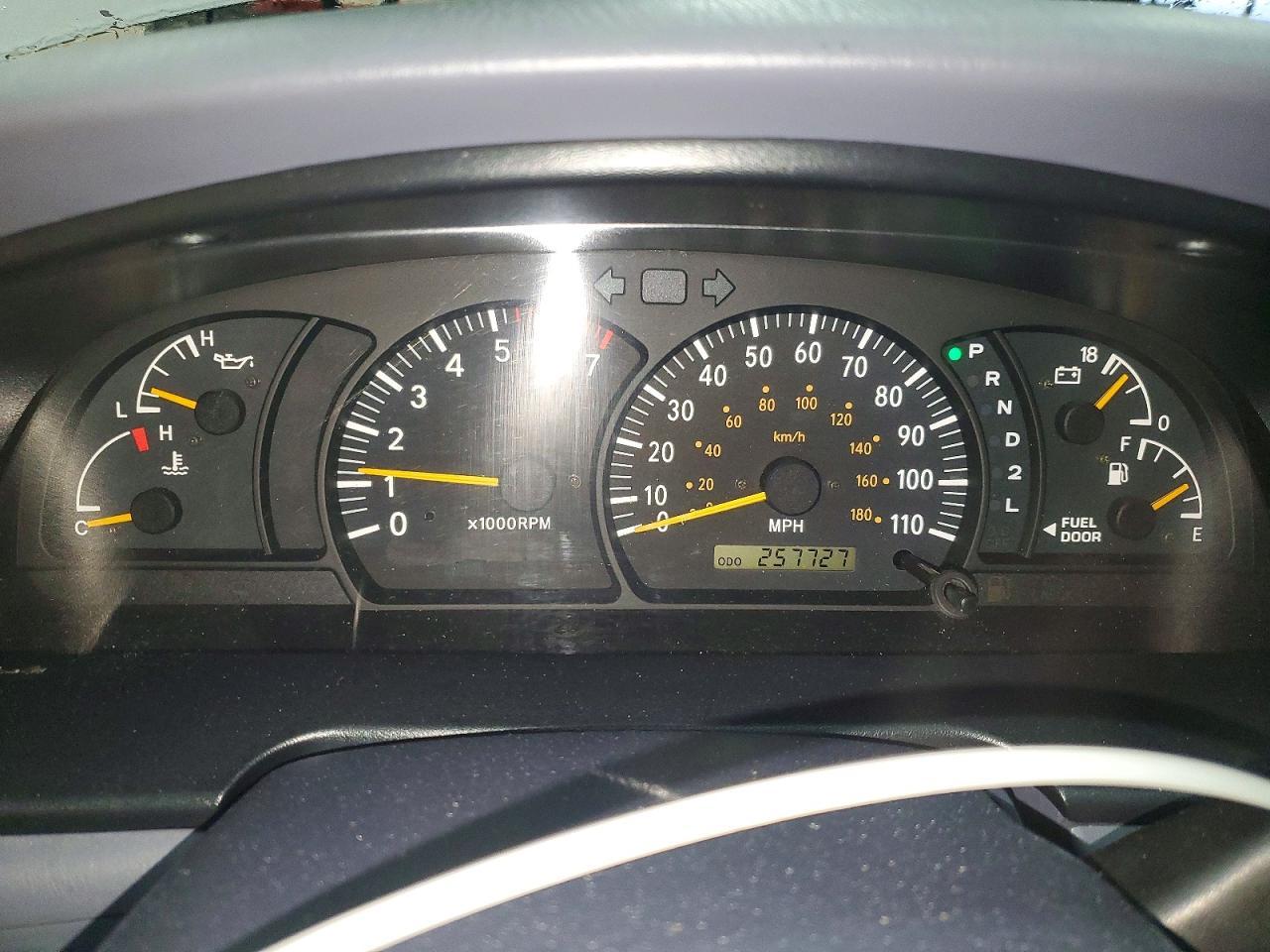 2002 TOYOTA TUNDRA