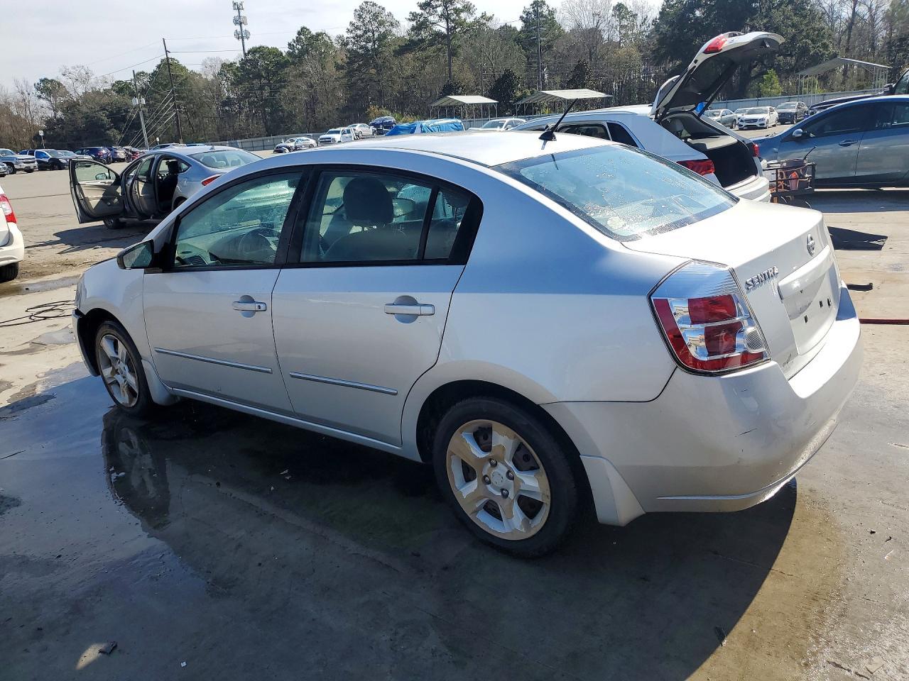 2009 NISSAN SENTRA