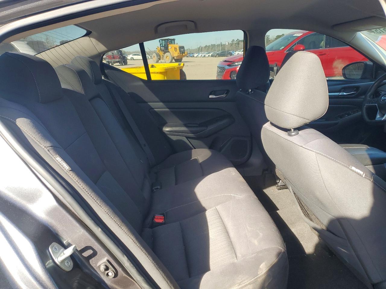 2022 NISSAN ALTIMA