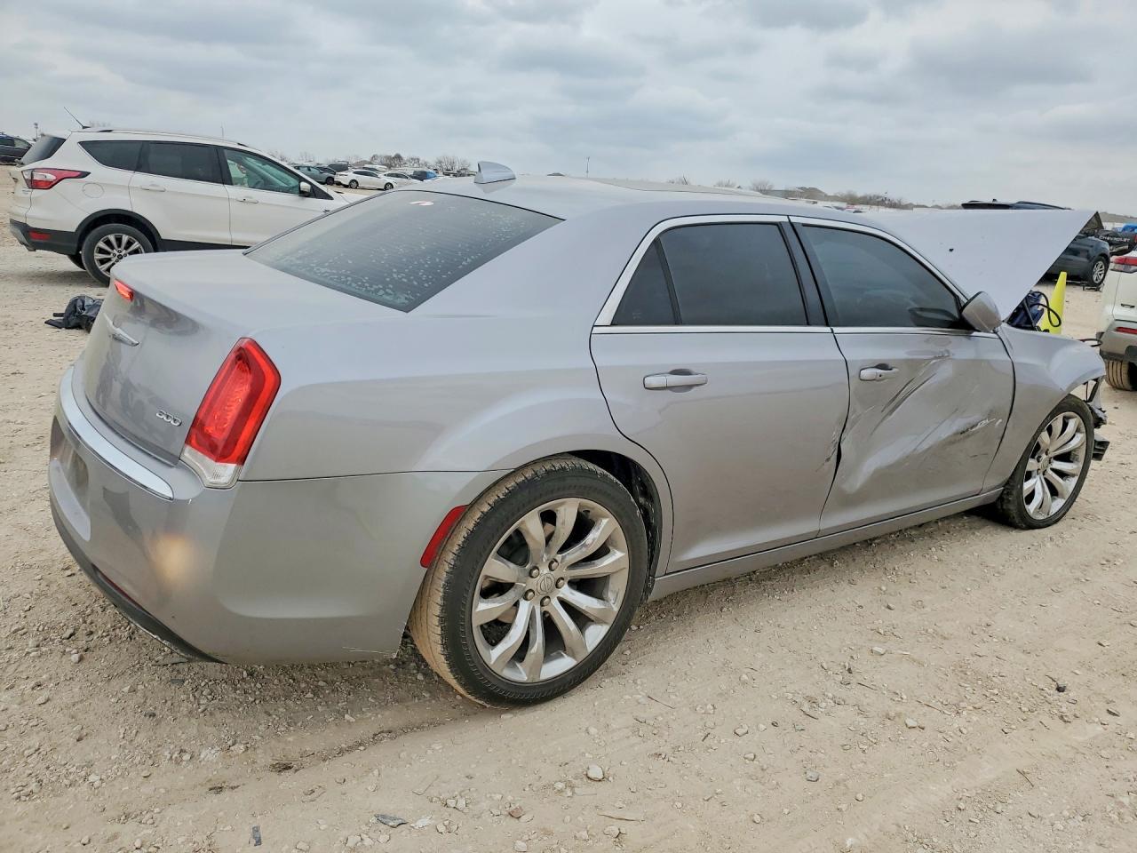 2016 CHRYSLER 300