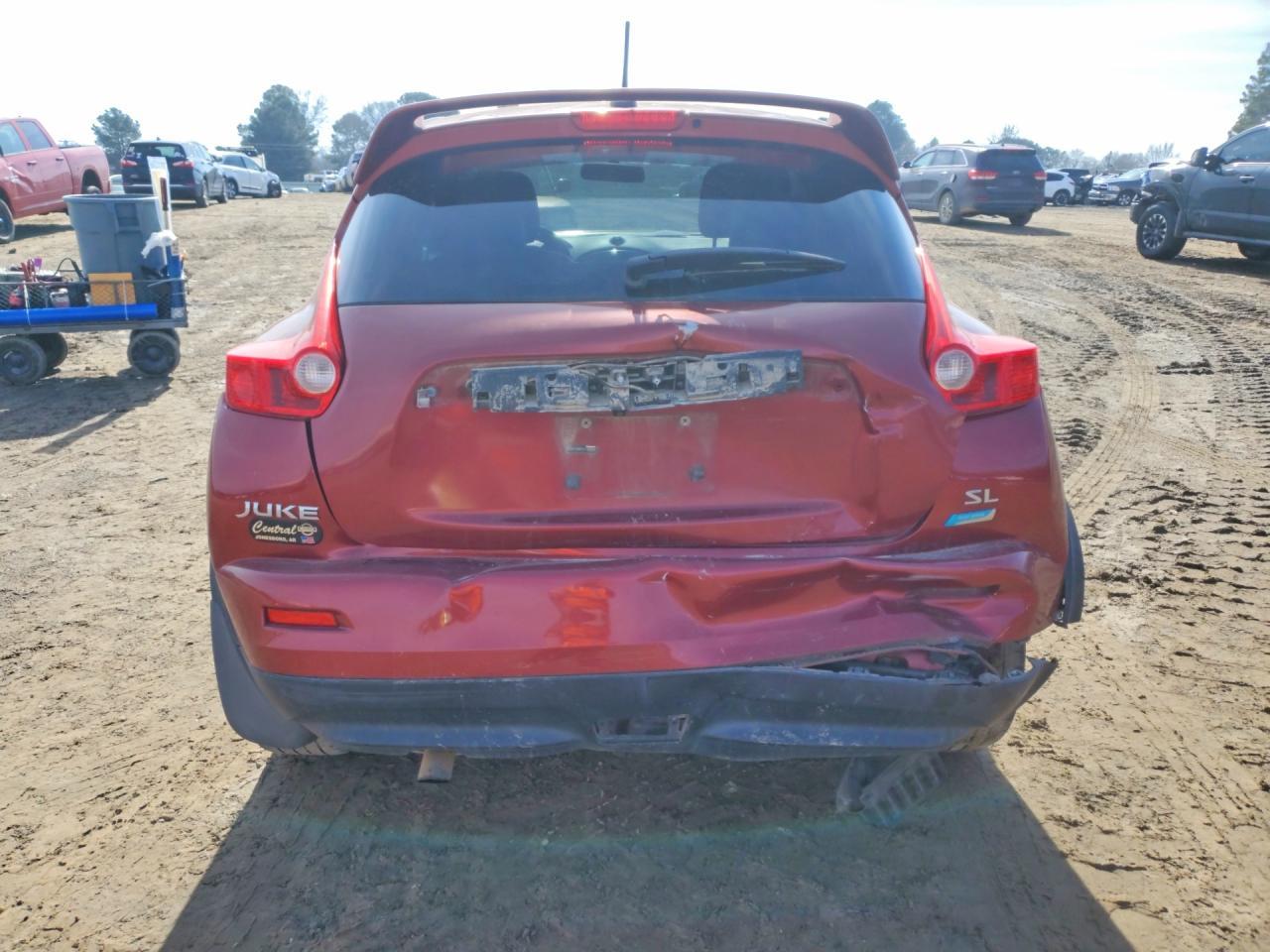 2012 NISSAN Juke