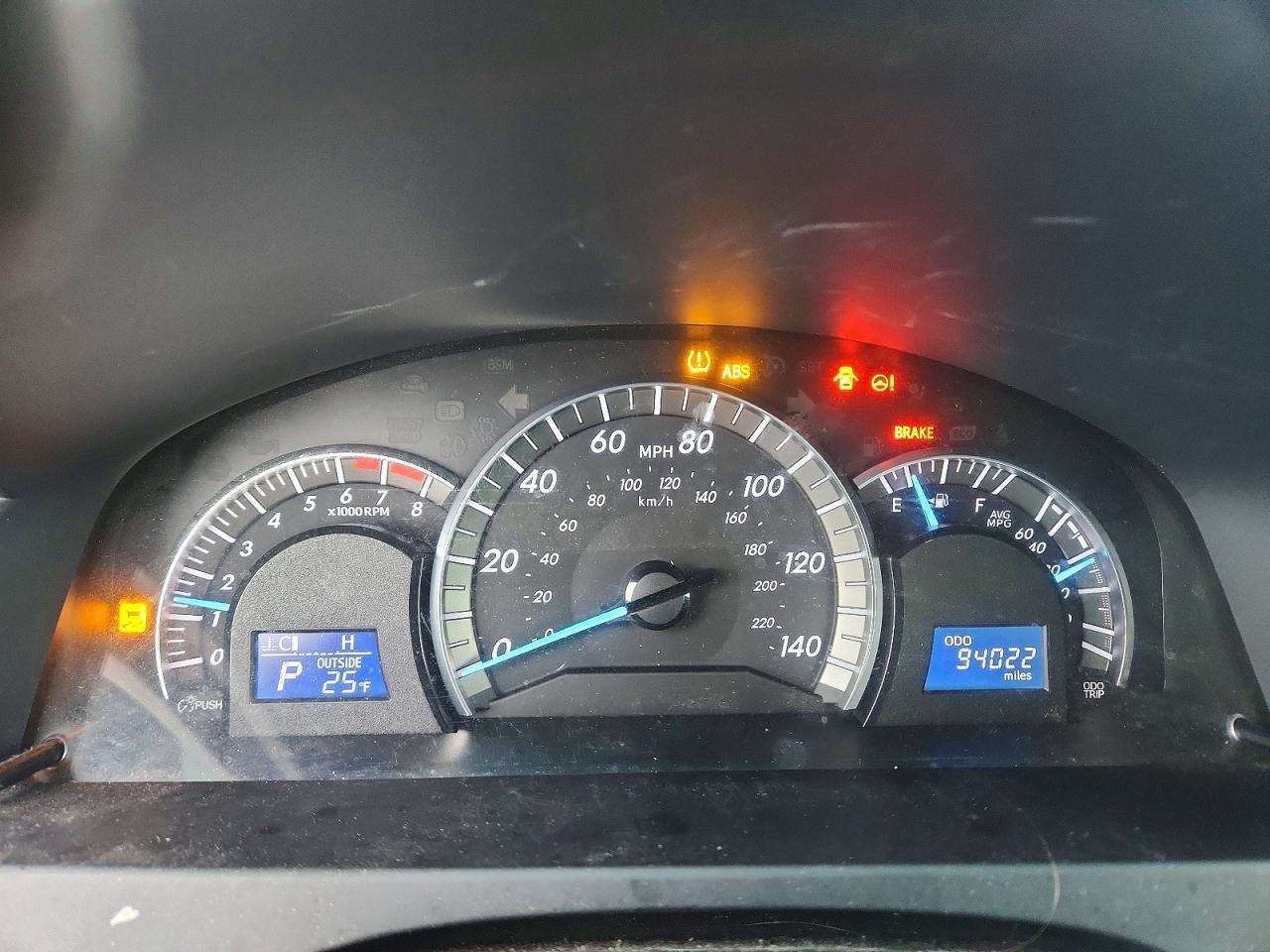 2014 TOYOTA CAMRY