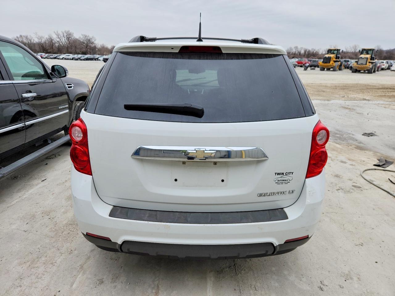 2011 CHEVROLET EQUINOX