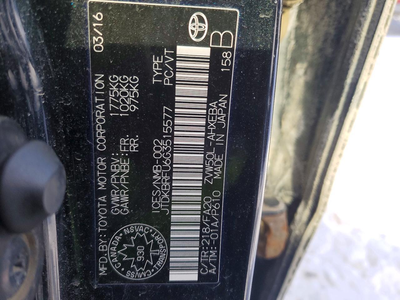 2016 TOYOTA PRIUS