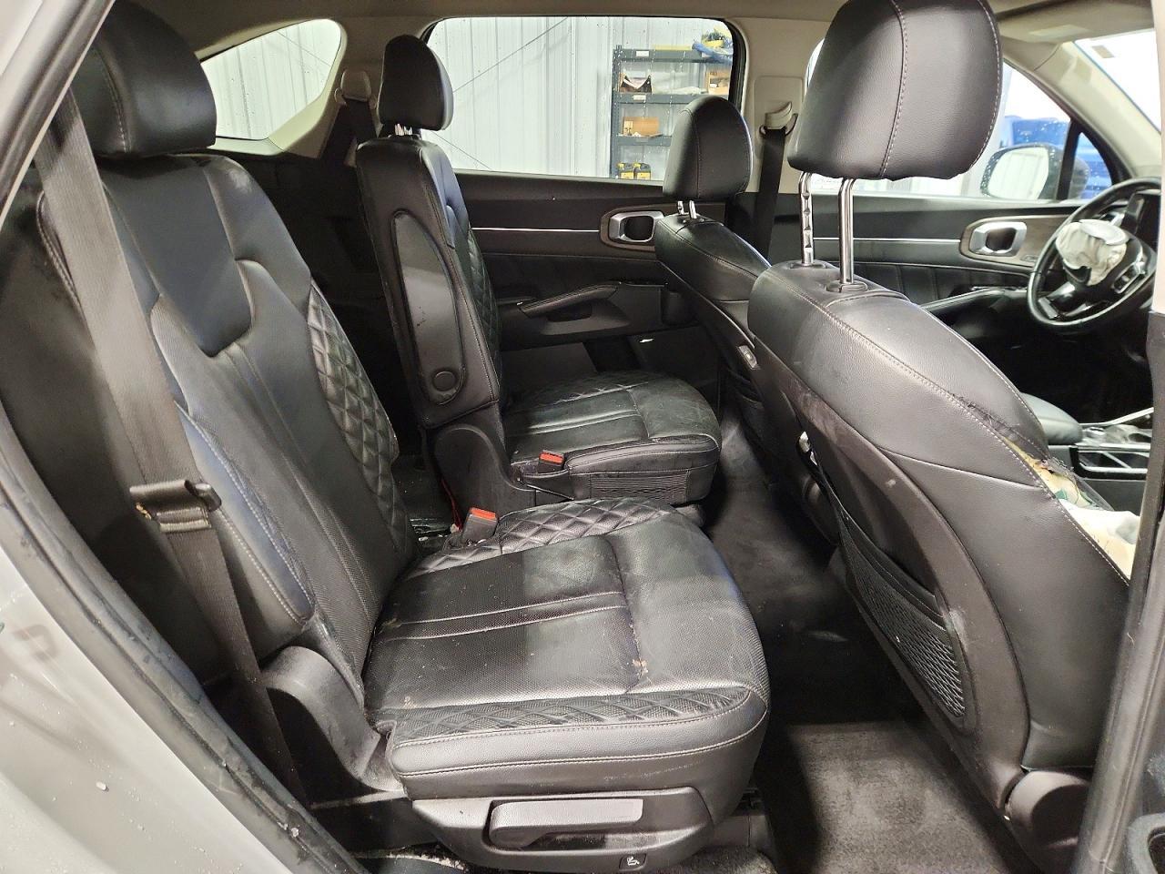 2022 KIA SORENTO