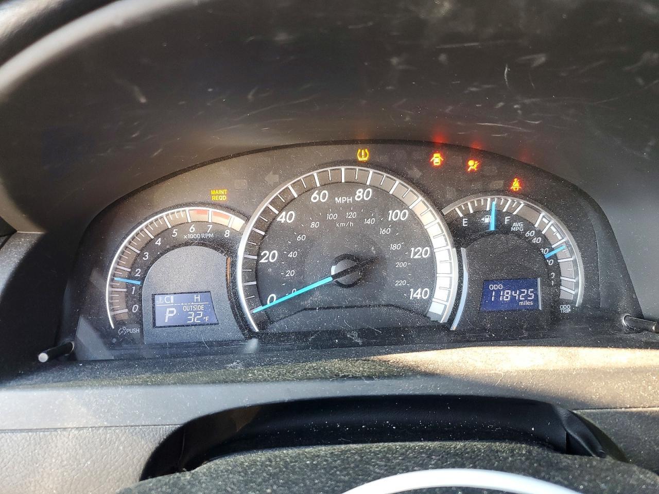 2014 TOYOTA CAMRY