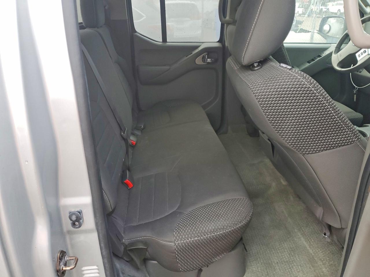 2016 NISSAN Frontier