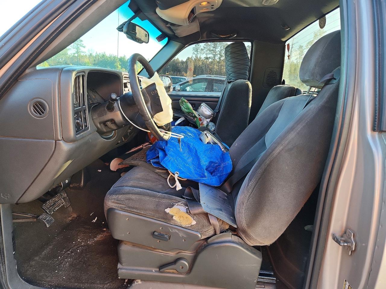 2005 GMC Sierra