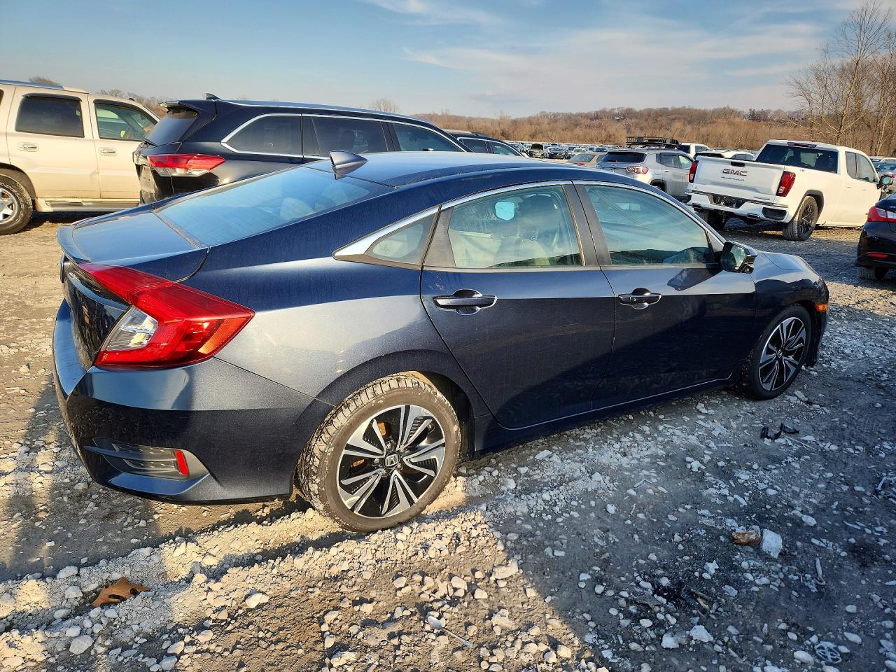 2016 HONDA CIVIC