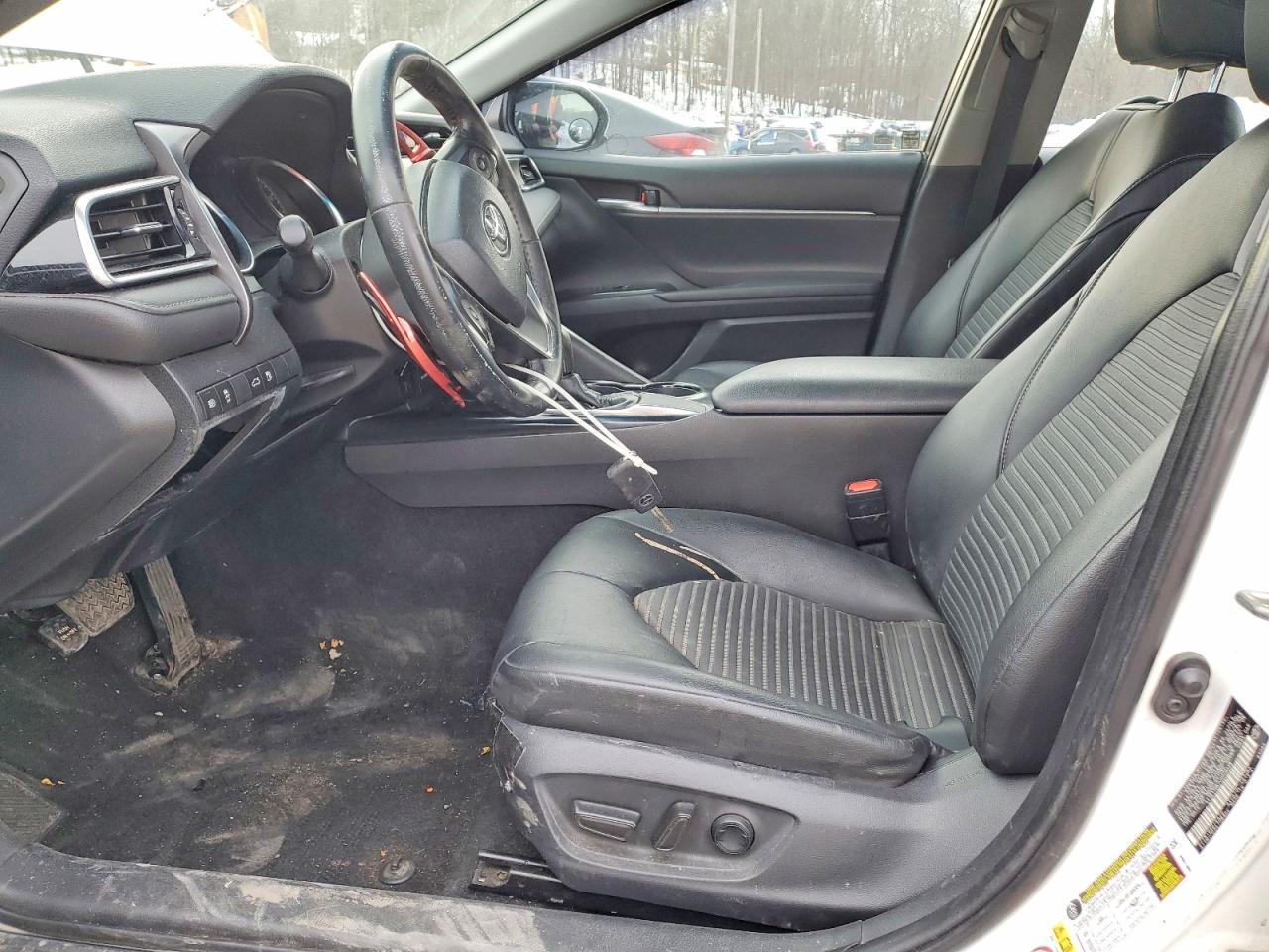 2018 TOYOTA CAMRY