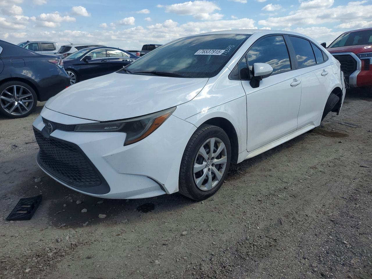 2022 TOYOTA COROLLA