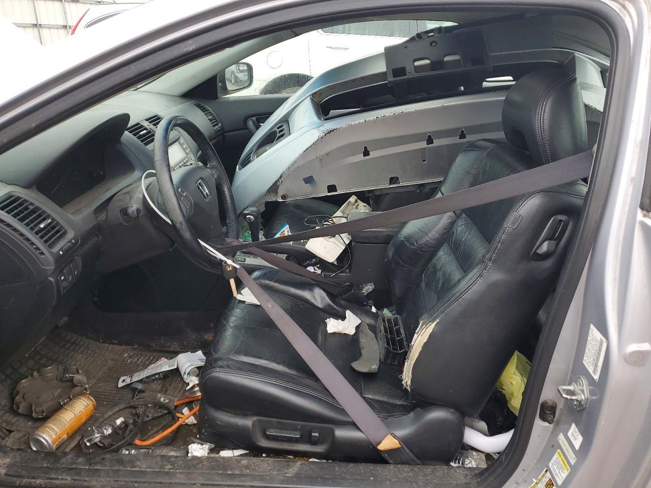 2004 HONDA ACCORD
