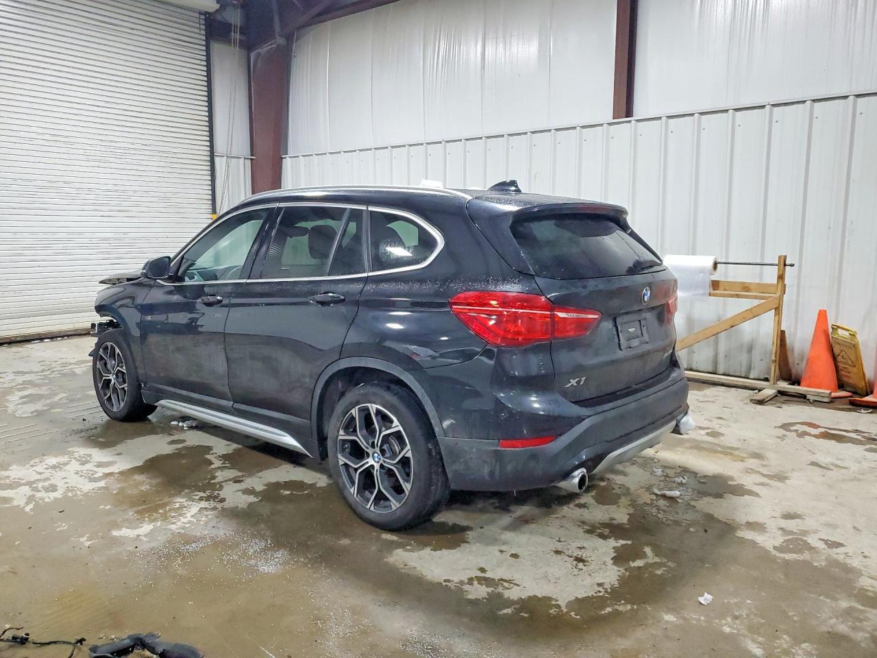 2022 BMW X1
