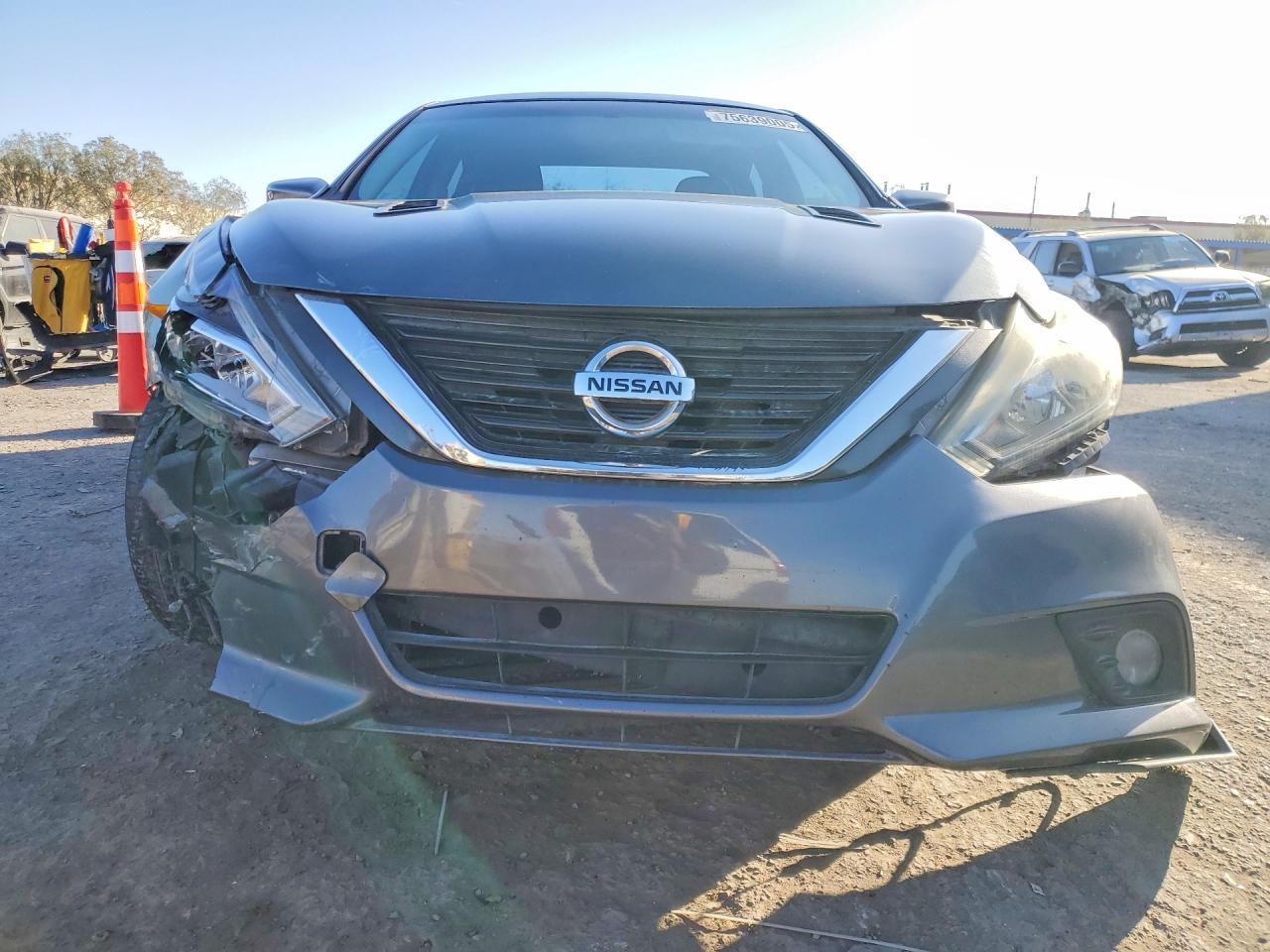 2017 NISSAN ALTIMA