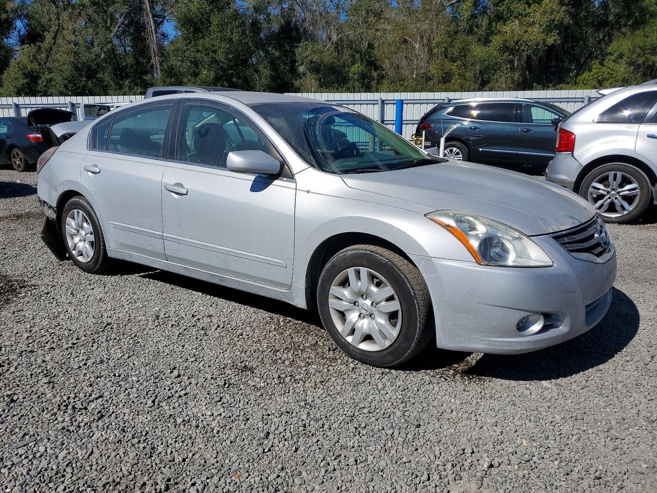 2012 NISSAN ALTIMA