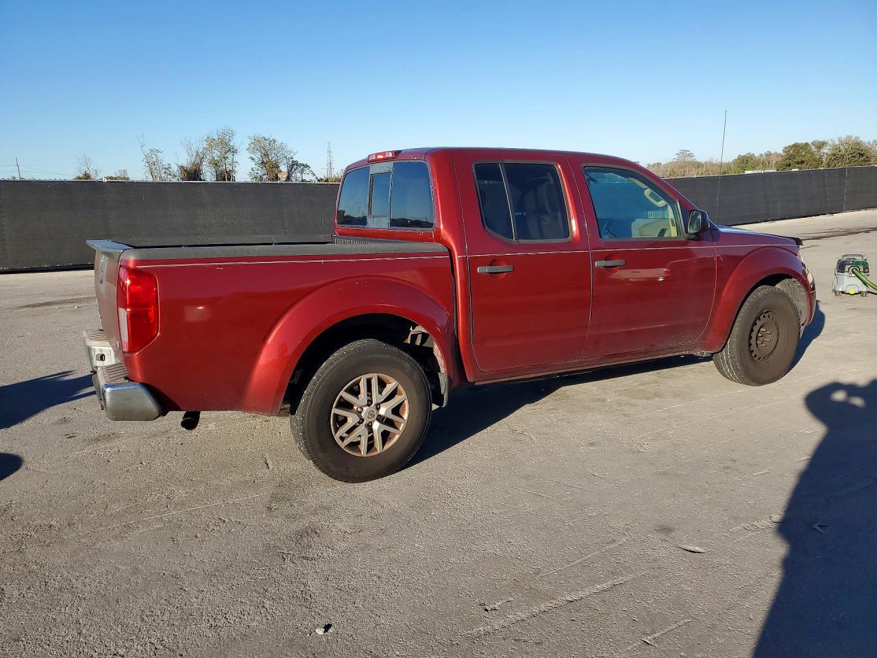 2014 NISSAN Frontier