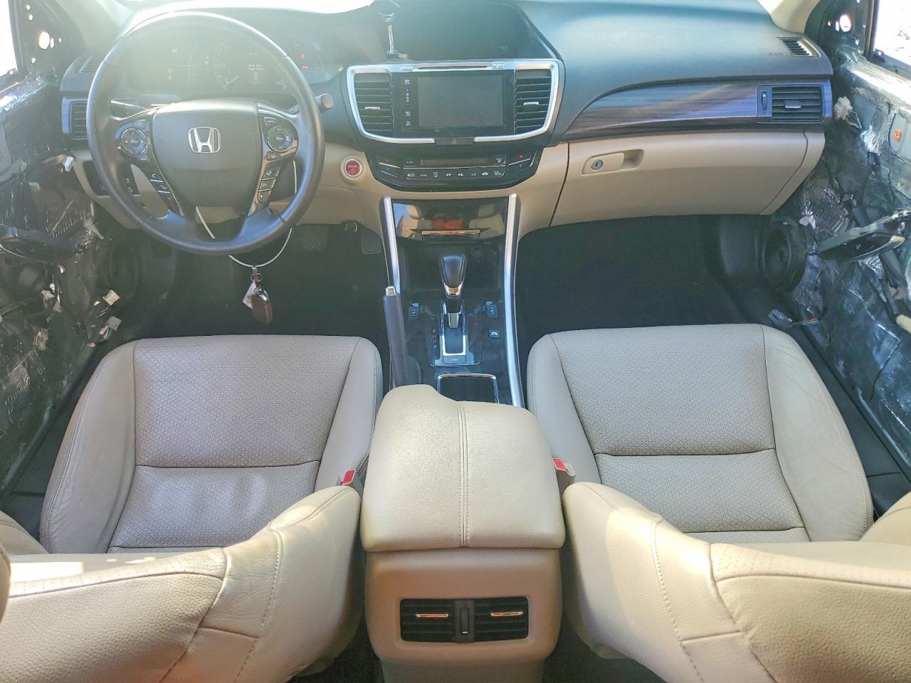 2017 HONDA ACCORD