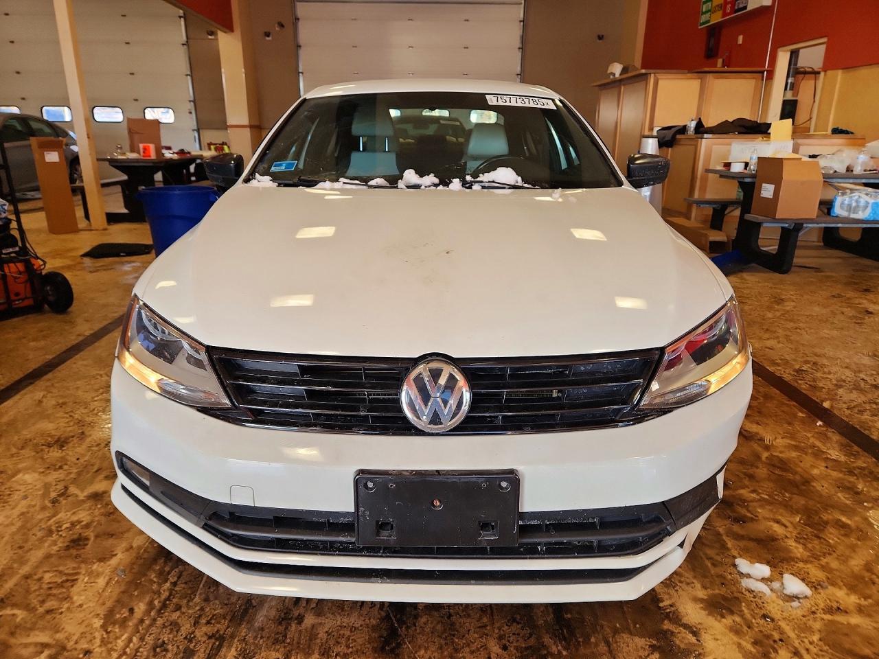 2016 VOLKSWAGEN JETTA