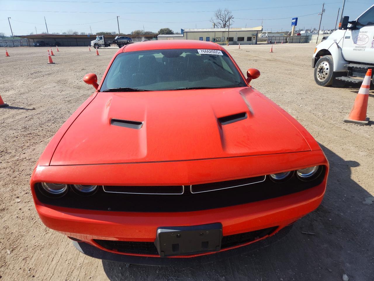 2017 DODGE Challenger