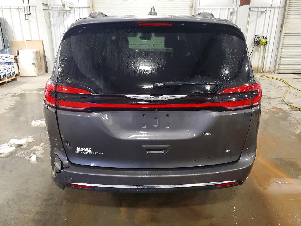 2022 CHRYSLER Pacifica