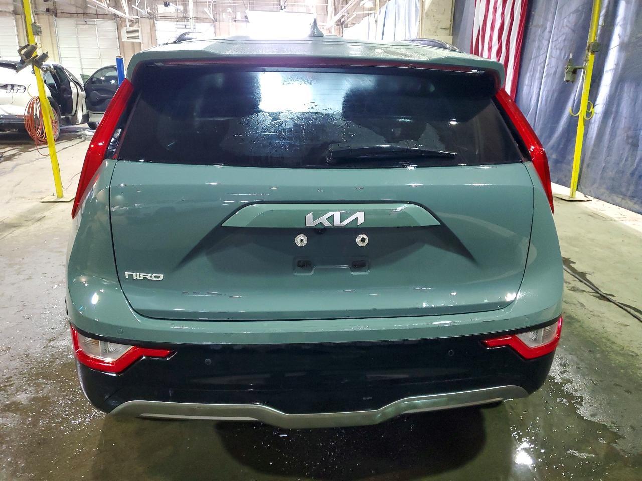 2023 KIA Niro