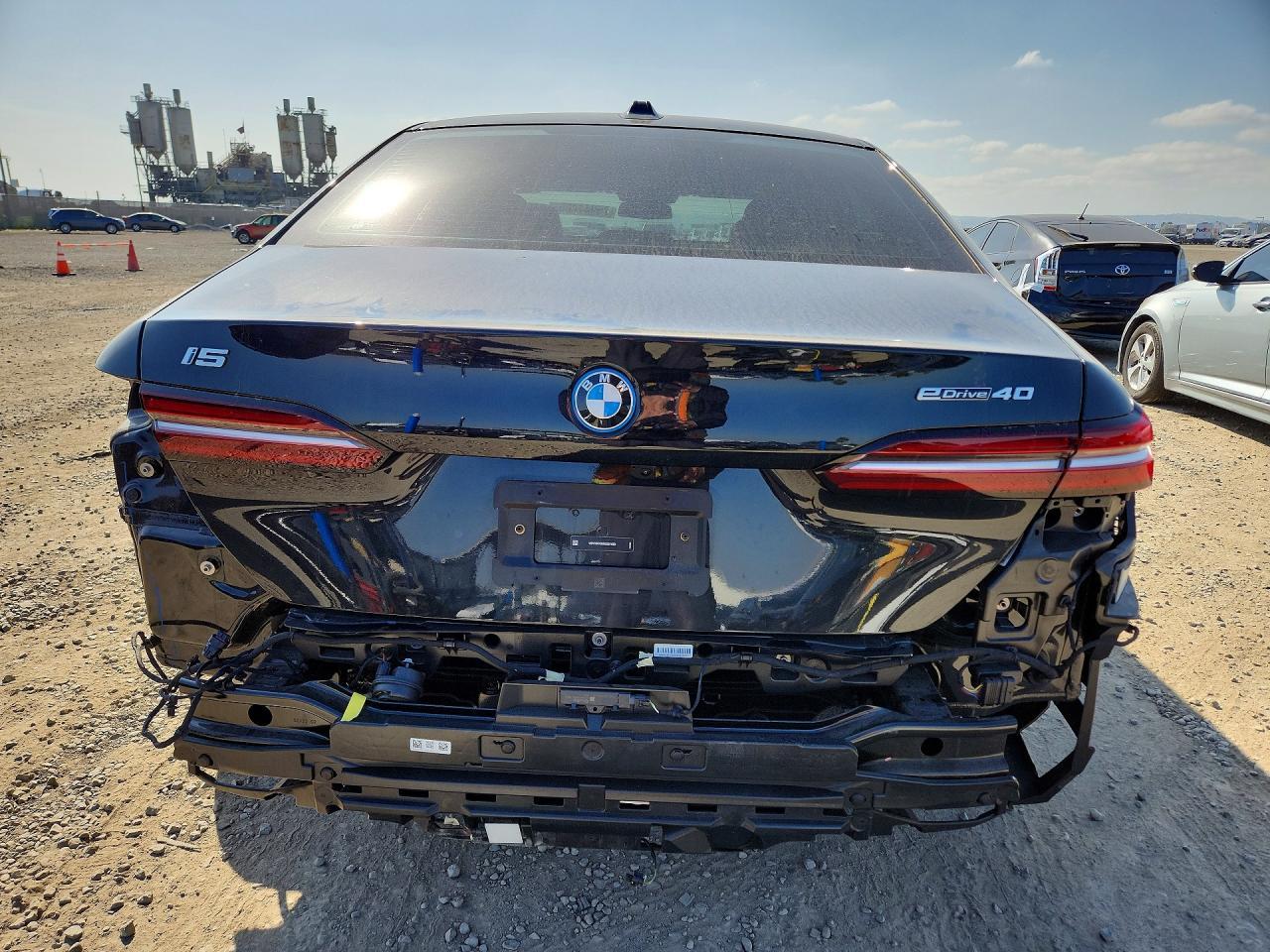 2024 BMW i5