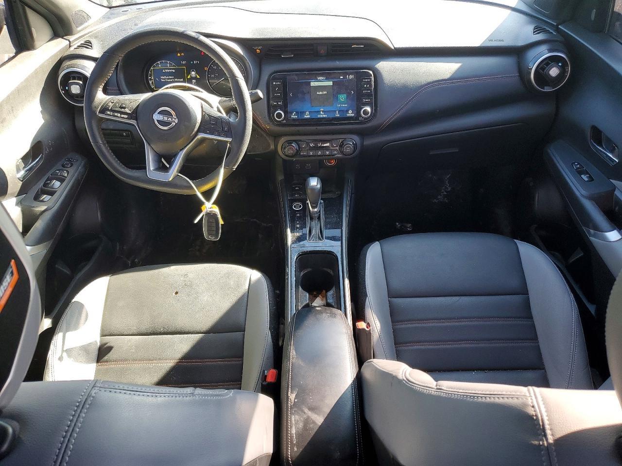 2023 NISSAN KICKS