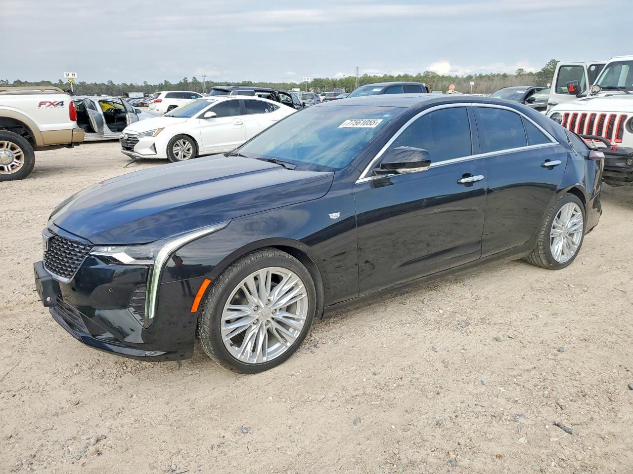 2022 CADILLAC CT4